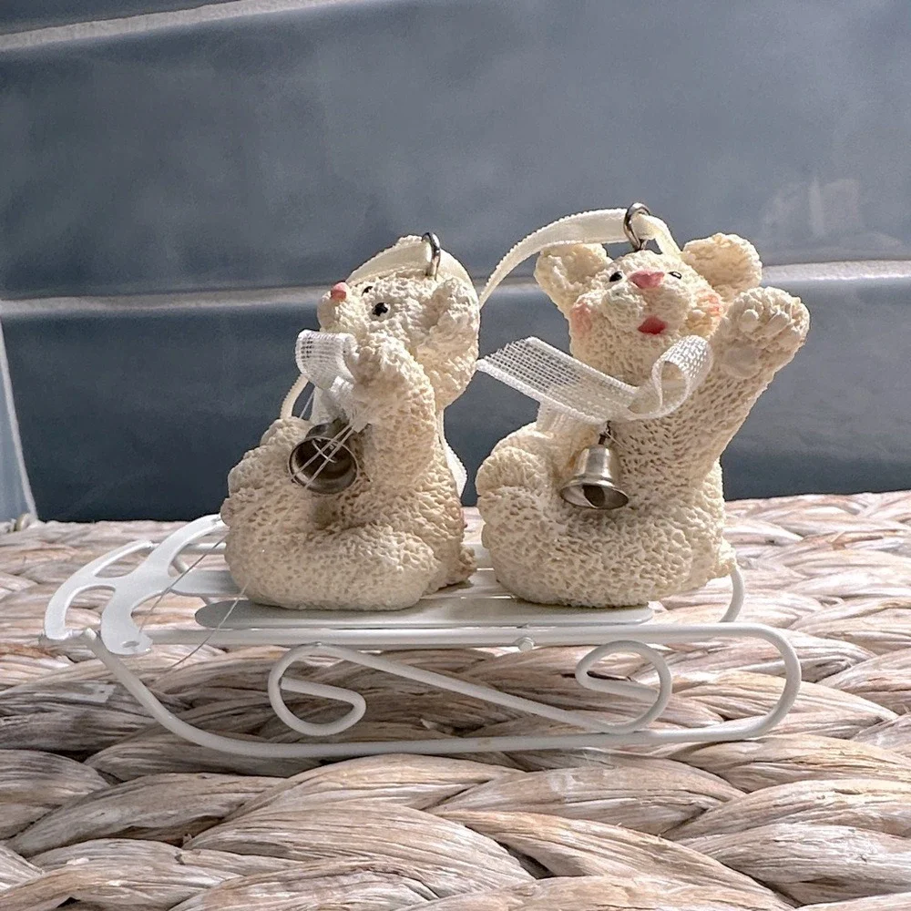 Kurt Adler Vintage‎ Snow Bearies Ornament 2 Bears w/ 2 Bears w/ White Metal Sled